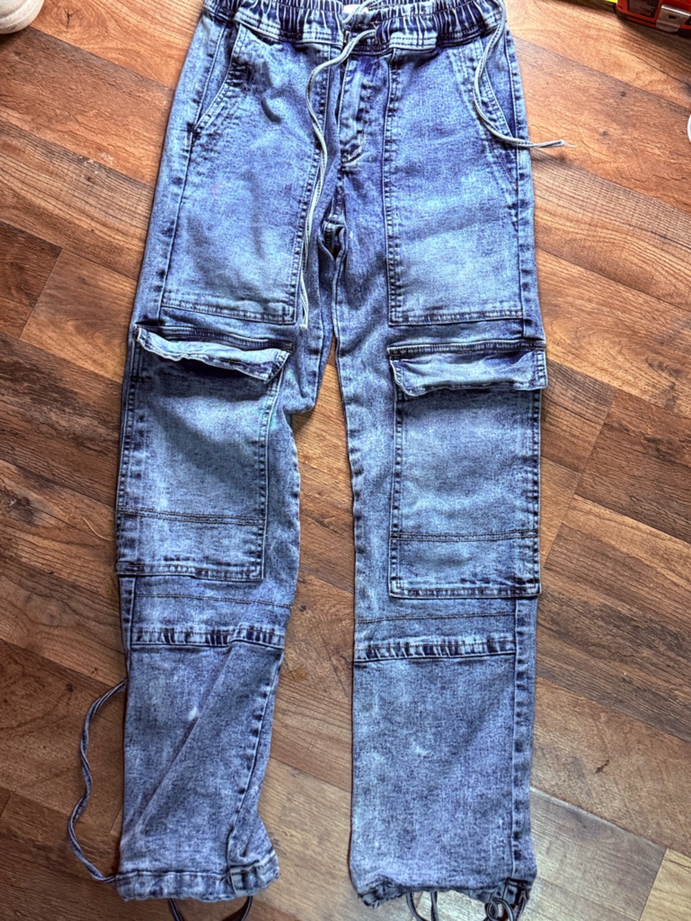 Elite Jeans - Straight Leg Cargo Jeans